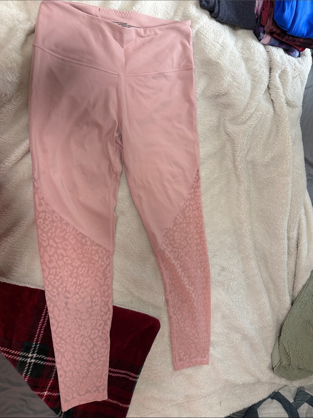 Victoria Secret Pink Activewear Leggings with Subtle Leopard Print